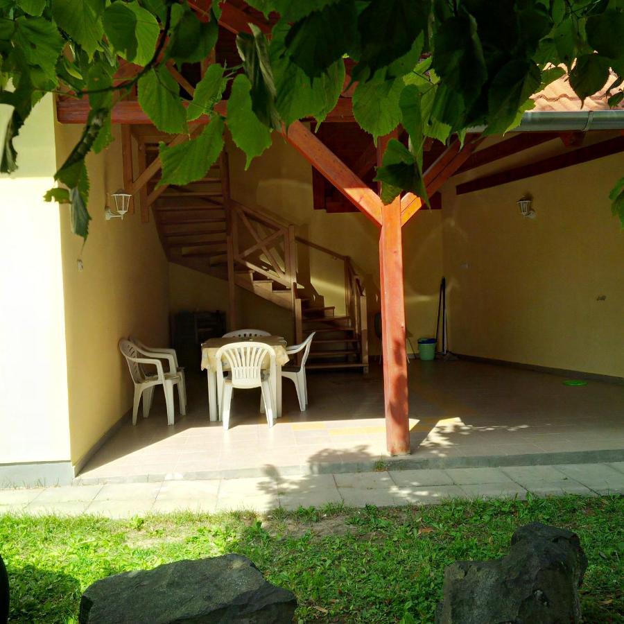Rétesház Strudelhaus apartmanház Vonyarcvashegy Esterno foto