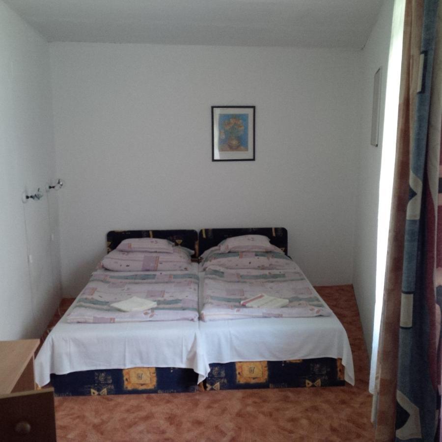 Rétesház Strudelhaus apartmanház Vonyarcvashegy Esterno foto